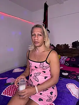 Candy-love87 online show from May 2026 12:12:02 PM