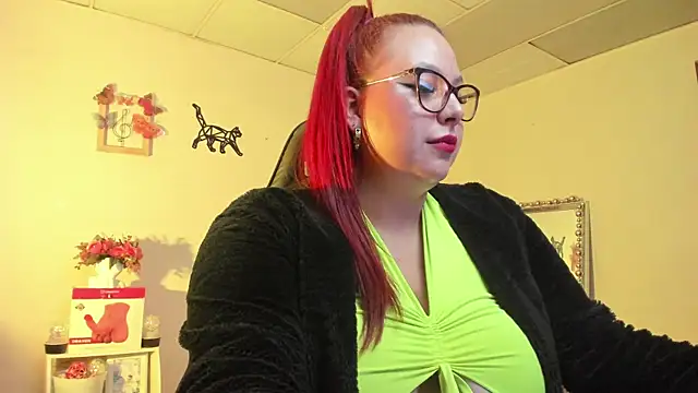 Snapshot of Blair_Elliss chatting on December 2024 09:52:01 PM Blair Elliss online show from December 2024 09:52:01 PM