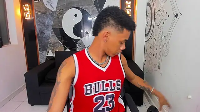 Hottwinkguys online show from February 2025 11:28:02 PM