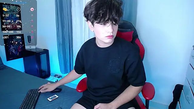 andyboy- online show from January 2025 10:09:01 PM