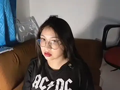 Snapshot of Caroll_Luna chatting on December 2024 03:06:01 AM Caroll Luna online show from December 2024 03:06:01 AM