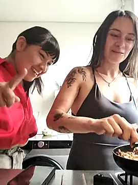 Snapshot of Caroll_Luna chatting on October 2025 07:38:01 PM Caroll Luna online show from October 2025 07:38:01 PM