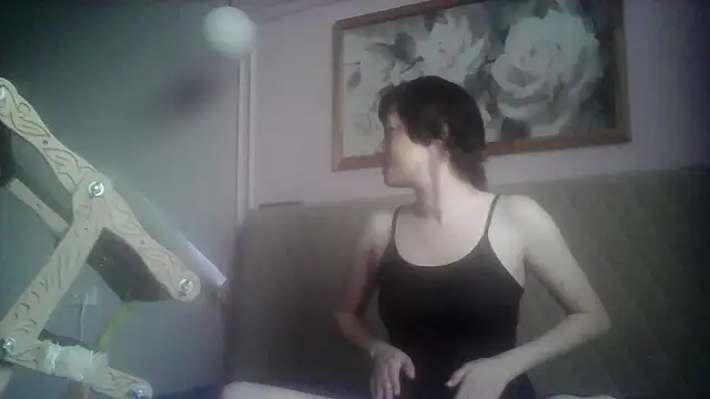 Snapshot of SunElizabeth chatting on June 2026 01:34:02 AM SunElizabeth online show from June 2026 01:34:02 AM