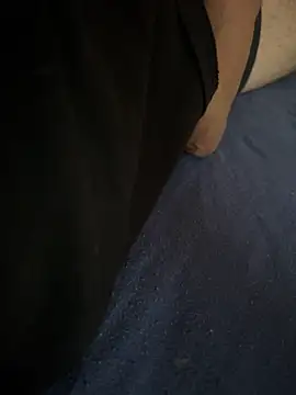 Snapshot of Thestroxxx chatting on October 2025 11:53:02 AM Thestroxxx online show from October 2025 11:53:02 AM