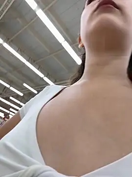 Mon Cherry online show from September 2025 02:22:02 AM