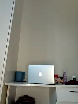 Snapshot of pnut_20 chatting on September 2025 04:23:01 AM pnut 20 online show from September 2025 04:23:01 AM