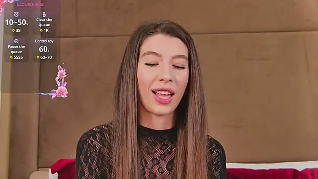 LunaWills  online show from December 2024 07:47:02 AM