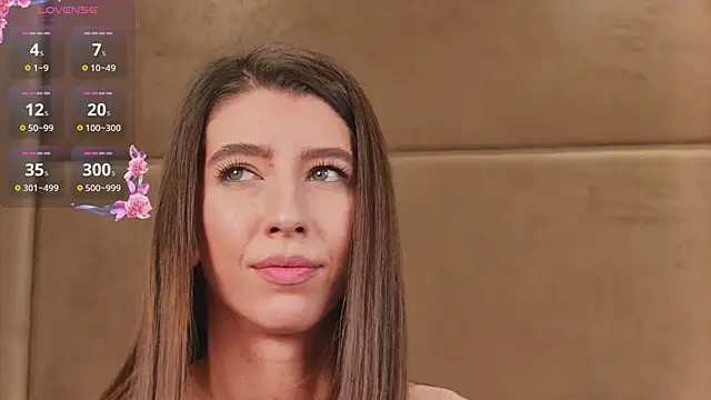 LunaWills  online show from December 2024 08:04:01 AM