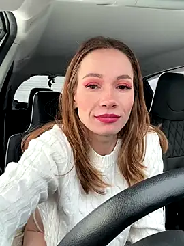 Snapshot of LavenderHot chatting on December 2024 07:05:01 AM LavenderHot online show from December 2024 07:05:01 AM