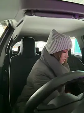 Snapshot of LavenderHot chatting on December 2024 04:18:01 AM LavenderHot online show from December 2024 04:18:01 AM