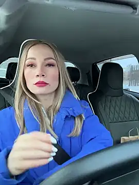 Snapshot of LavenderHot chatting on January 2025 03:01:01 AM LavenderHot online show from January 2025 03:01:01 AM