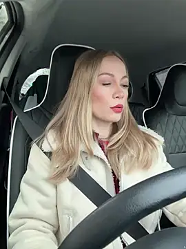 Snapshot of LavenderHot chatting on January 2025 03:08:01 AM LavenderHot online show from January 2025 03:08:01 AM