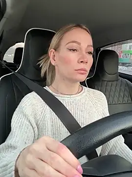 Snapshot of LavenderHot chatting on February 2025 02:11:02 AM LavenderHot online show from February 2025 02:11:02 AM