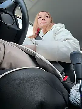 LavenderHot online show from February 2026 02:21:01 AM