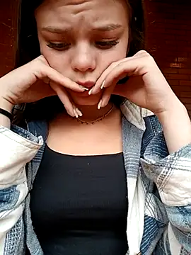 Violeta 12- online show from February 2025 08:45:01 PM