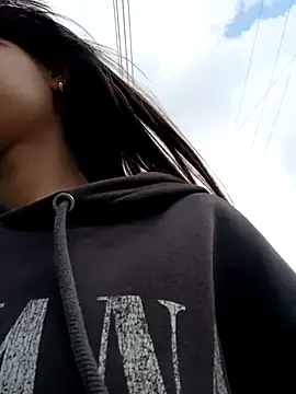 Violeta 12- online show from November 2025 06:23:02 PM