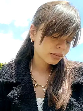 Violeta 12- online show from December 2025 04:01:02 PM