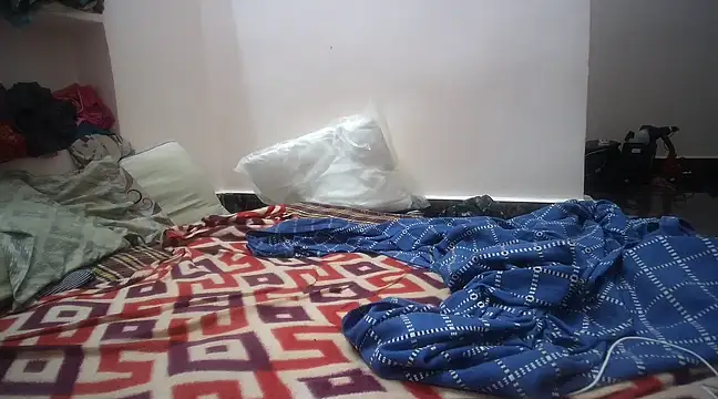 Snapshot of naughtymike0007 chatting on January 2025 02:49:02 AM naughtymike0007 online show from January 2025 02:49:02 AM