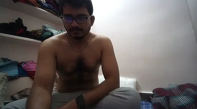 Snapshot of naughtymike0007 chatting on January 2025 01:58:02 AM naughtymike0007 online show from January 2025 01:58:02 AM