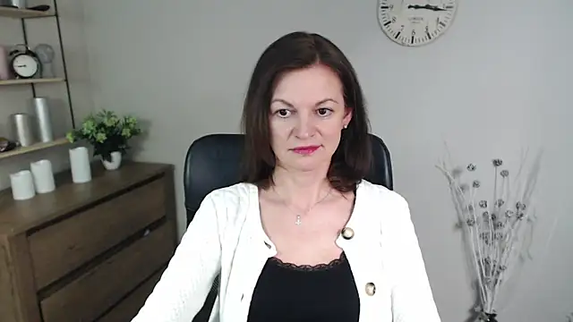 VivianWILD online show from January 2025 10:21:02 AM