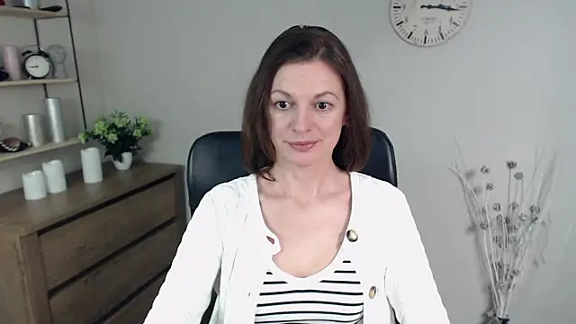 VivianWILD online show from January 2025 03:53:02 PM