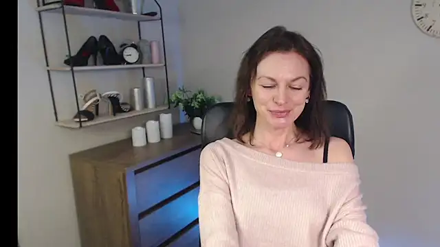 VivianWILD online show from February 2025 07:01:02 AM