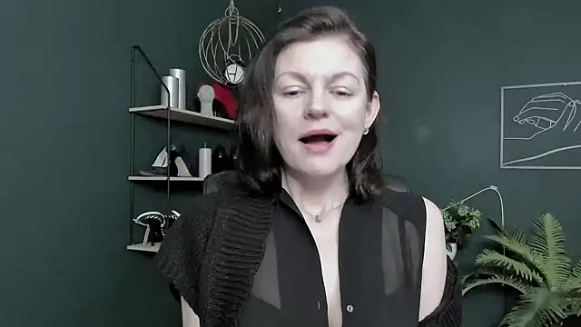 VivianWILD online show from March 2026 07:47:02 AM