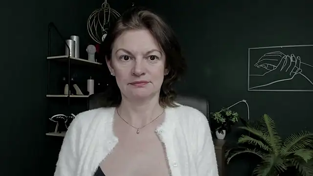 VivianWILD online show from May 2026 05:48:01 AM