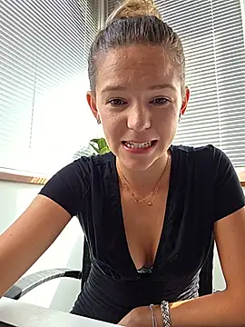 lucie mehott online show from July 2026 08:50:02 AM