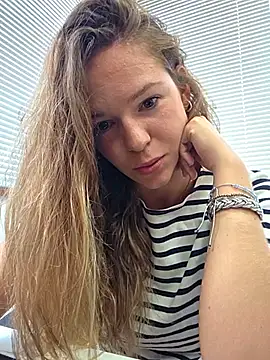 lucie mehott online show from July 2026 10:10:01 AM