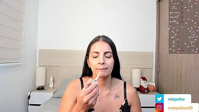 MalejaDiaz  online show from December 2025 06:34:02 PM