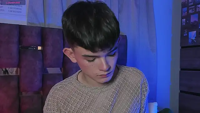 Angelo 018 online show from February 2025 03:55:02 AM