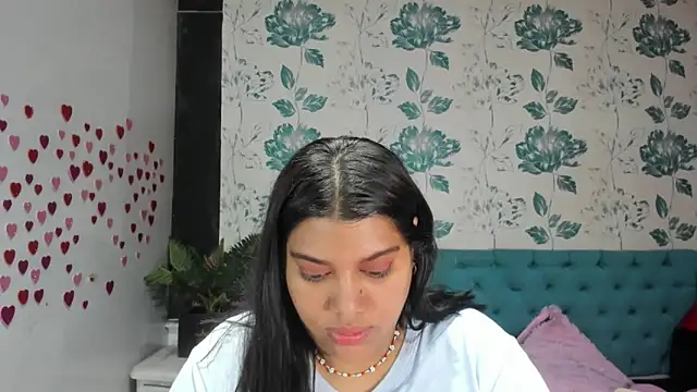 LindaBreeS online show from March 2025 05:39:02 PM