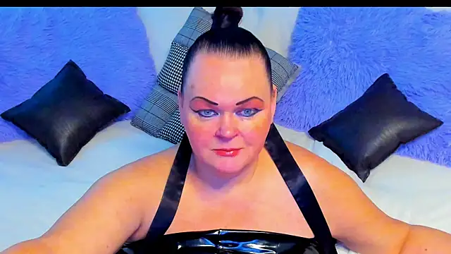 Snapshot of MilanaBiegert chatting on November 2025 05:50:02 AM MilanaBiegert online show from November 2025 05:50:02 AM