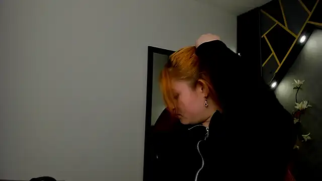 Snapshot of almma_shy chatting on January 2025 03:22:01 PM almma shy online show from January 2025 03:22:01 PM