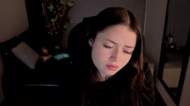 almma shy online show from November 2025 01:21:02 PM