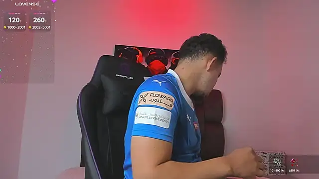 Snapshot of jhotta_fox chatting on October 2025 07:06:01 AM jhotta fox online show from October 2025 07:06:01 AM