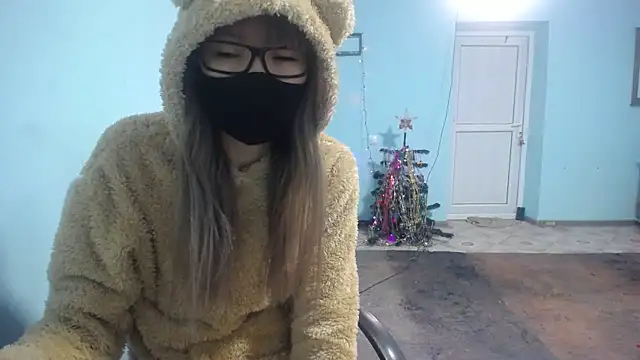 elllaaxx online show from January 2025 06:38:01 AM