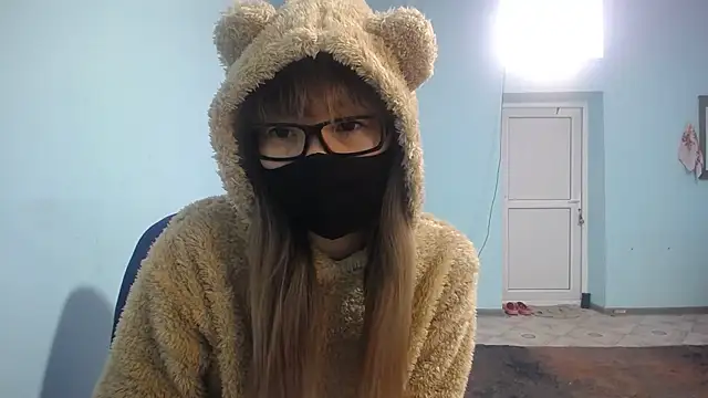 elllaaxx online show from February 2025 04:40:01 AM