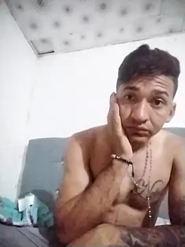 Yesiell online show from November 2025 03:22:01 PM