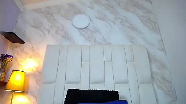 Naughty Kittenm online show from February 2025 11:06:02 AM