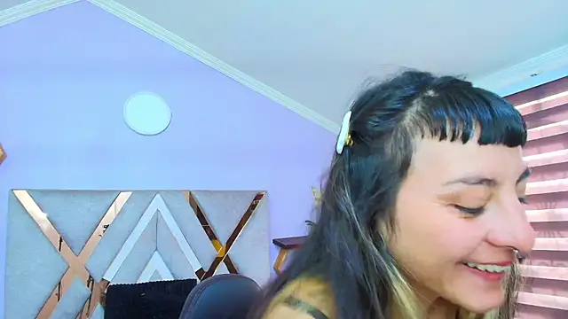 Naughty Kittenm online show from October 2025 12:03:01 PM