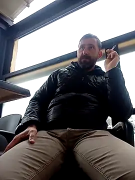 Snapshot of BZHsex chatting on March 2025 08:13:02 AM BZHsex online show from March 2025 08:13:02 AM