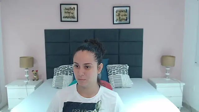 Snapshot of MadisonJenner chatting on January 2025 12:53:02 PM MadisonJenner online show from January 2025 12:53:02 PM