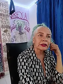 freyadevil333 online show from June 2026 05:10:02 AM