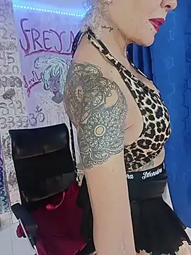 freyadevil333 online show from July 2026 03:23:01 AM