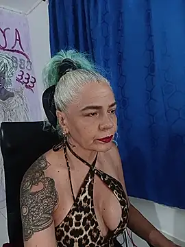 freyadevil333 online show from July 2026 10:49:02 PM