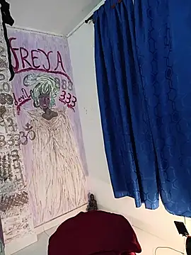 freyadevil333 online show from July 2026 12:03:01 AM