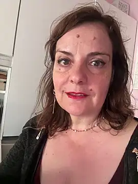 Sunbelxx online show from May 2026 07:37:02 AM