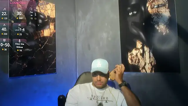 Big furry bear13 online show from October 2025 05:05:01 AM